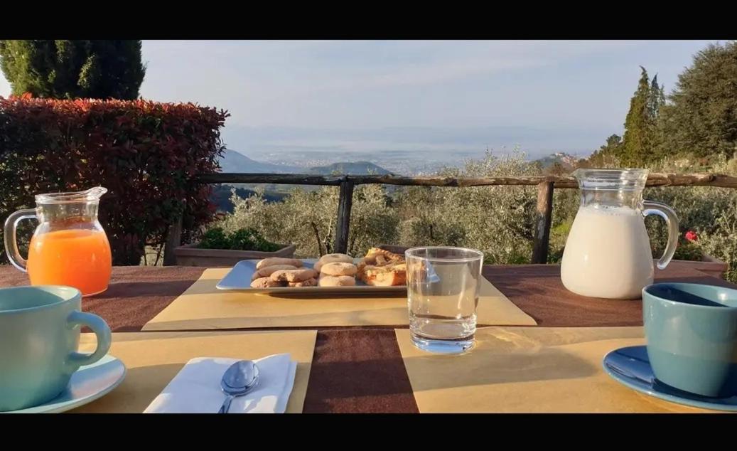 Agriturismo Menghino Nievole Buitenkant foto